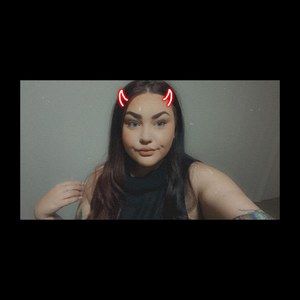 Meet your Posher, Holly